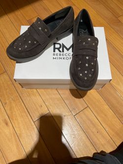 New women’s flats