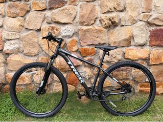 Trek Marlin 6 (Medium)