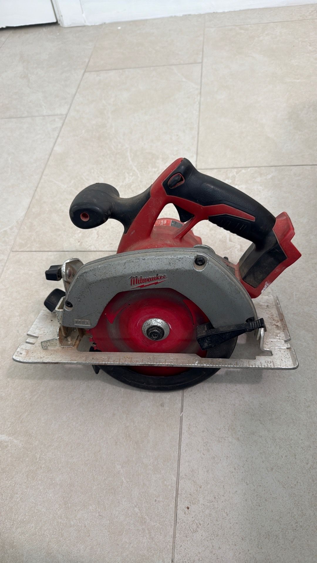 Milwaukee circular saw