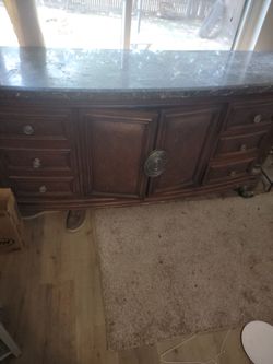 Bedroom set