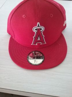 Angels New ERA Fitted Hat 7.5. 