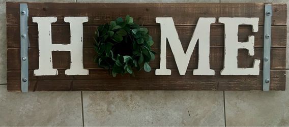 Farmhouse HOME Wood Wall Sign with Wreath