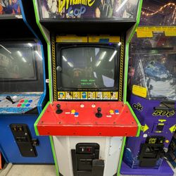 Dynamite Cop Arcade Game