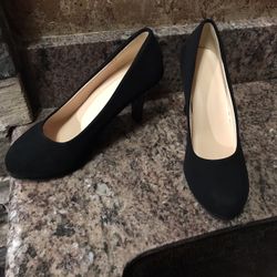 Brand New Pumps / Shoes Size 6 (26)