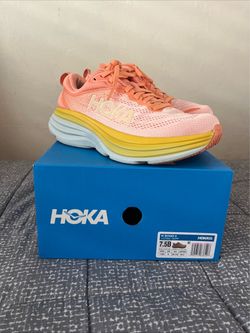 Hoka Women's Bondi 8 Size 7.5 Shell Coral Peach Parfait