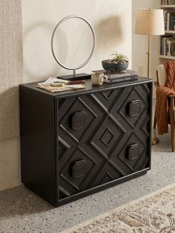 4 drawer chest