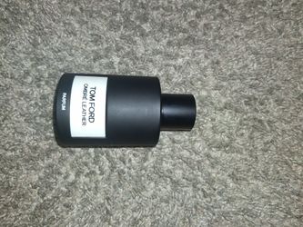 Men's cologne TOM FORD OMBRÈ LEATHER