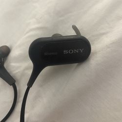 SONY EXTRA BASS™  WIRELESS HEADPHONES
