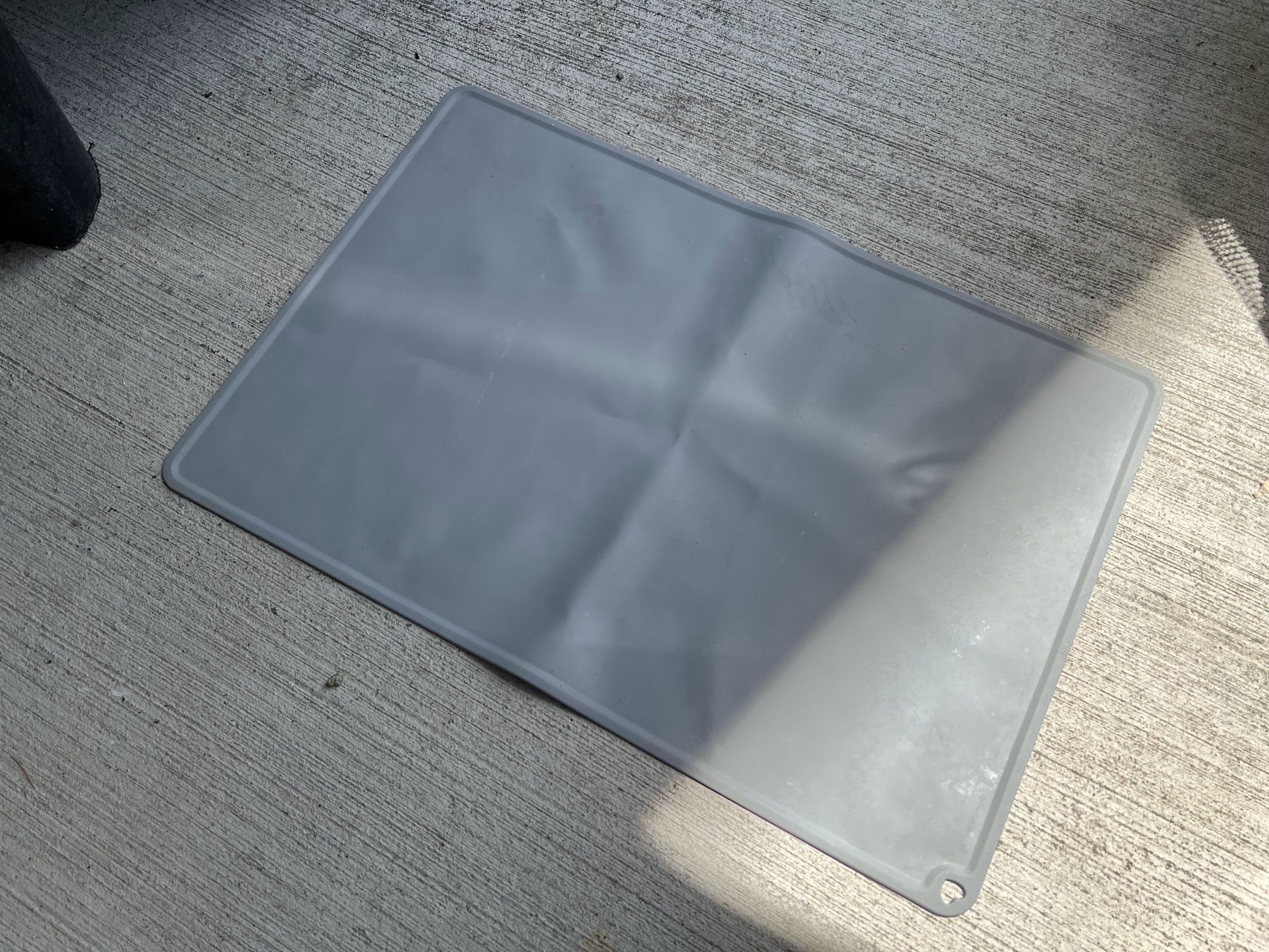 Pet water/food mat