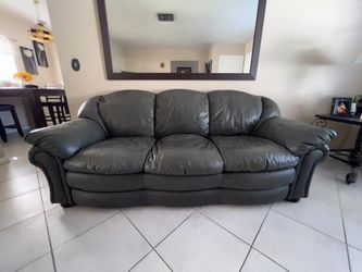 Niroflex Leather Sofa