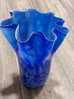 Vtg Blue Vase