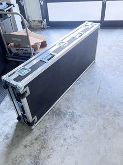Anvil-style Road Case for Keyboard