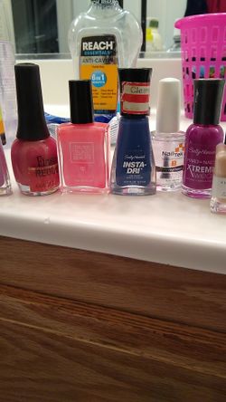 Nail polishes
