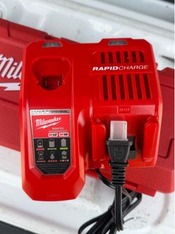 Milwaukee m18 rapid charger