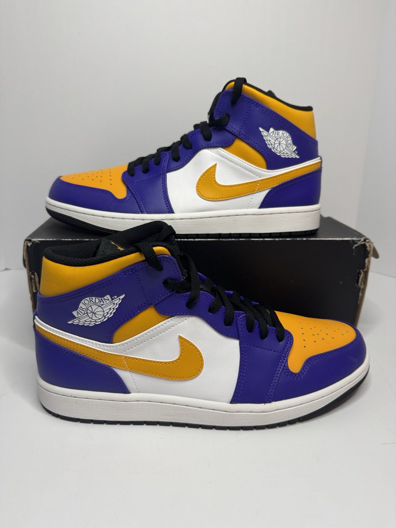 Jordan 1 Mid Lakers Size 12 β $130 OBO VNDS ππ