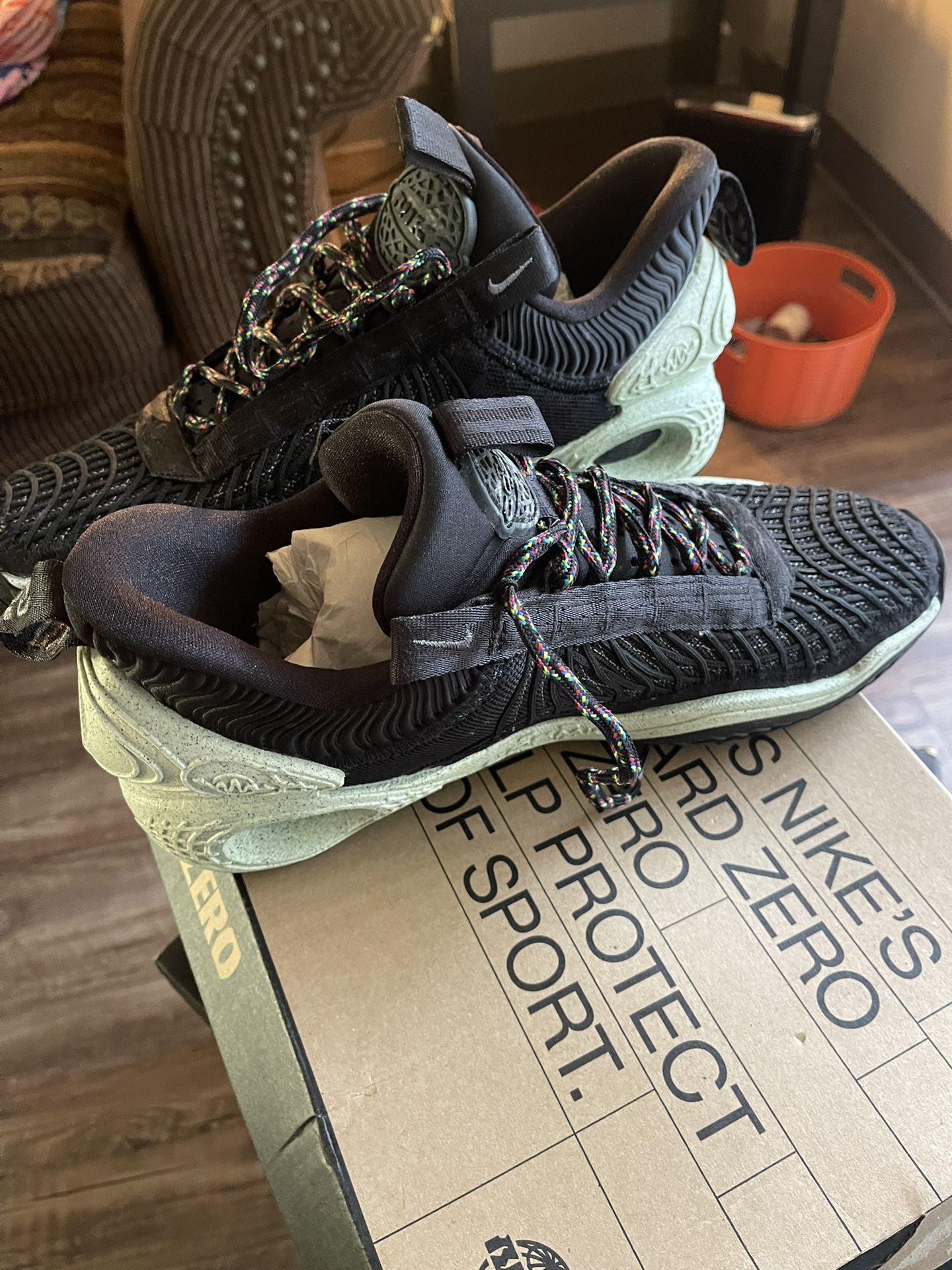 Nike Shoes 