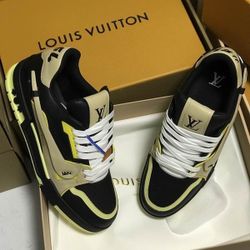 Men's shoes, sports shoes and sneakers
