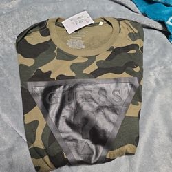 Guess T Shirt 