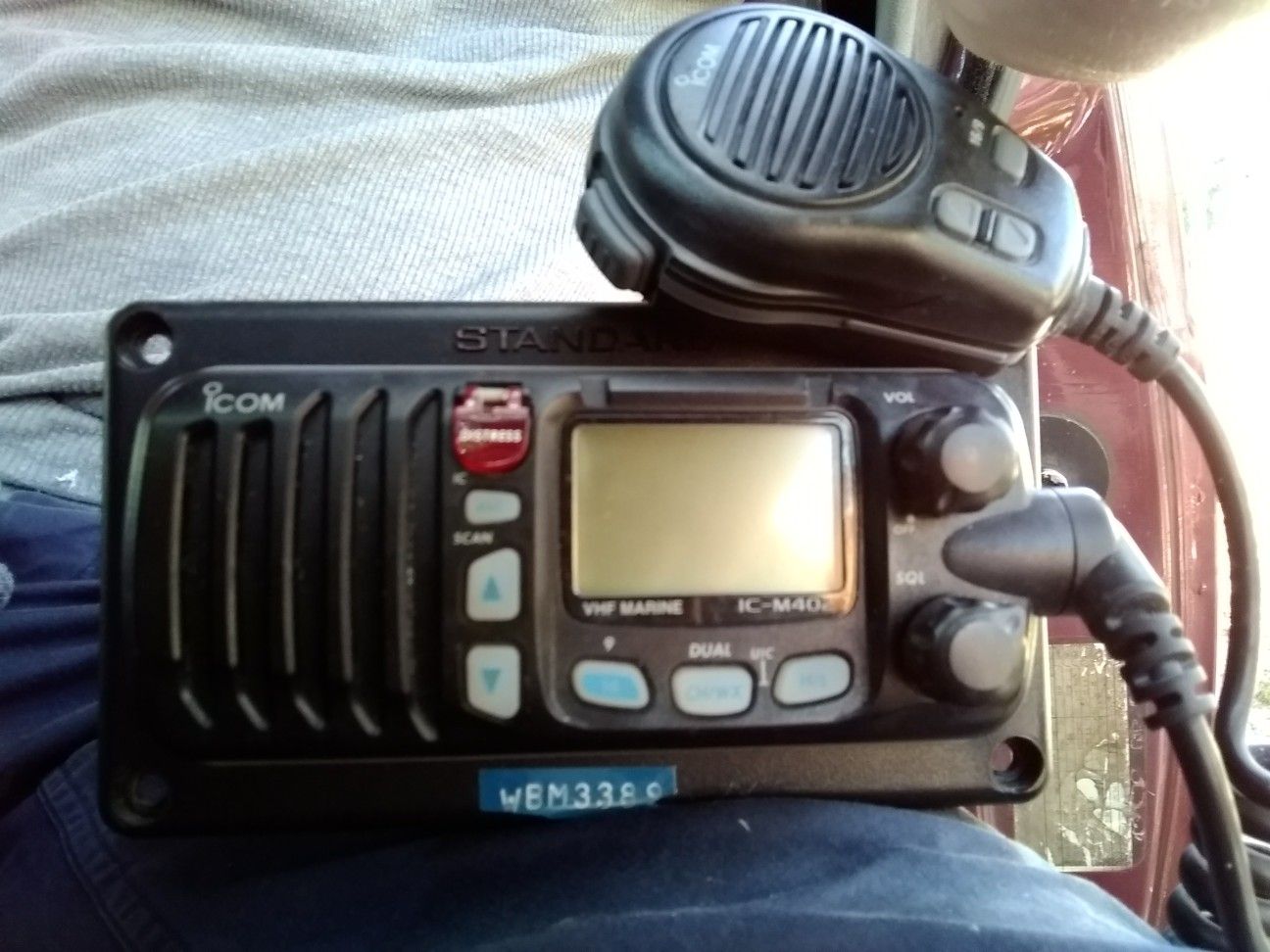 Icom ic-m402 Vhf marine radio