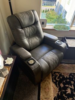 Power Recliner with LED Cup Holders