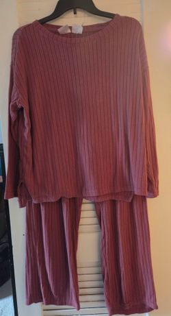 Ladies 2 piece loungewear set size med