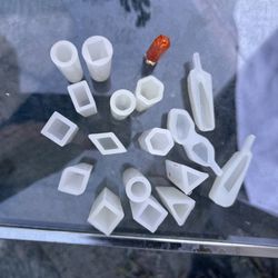 Acrylic Resin Molds And Be