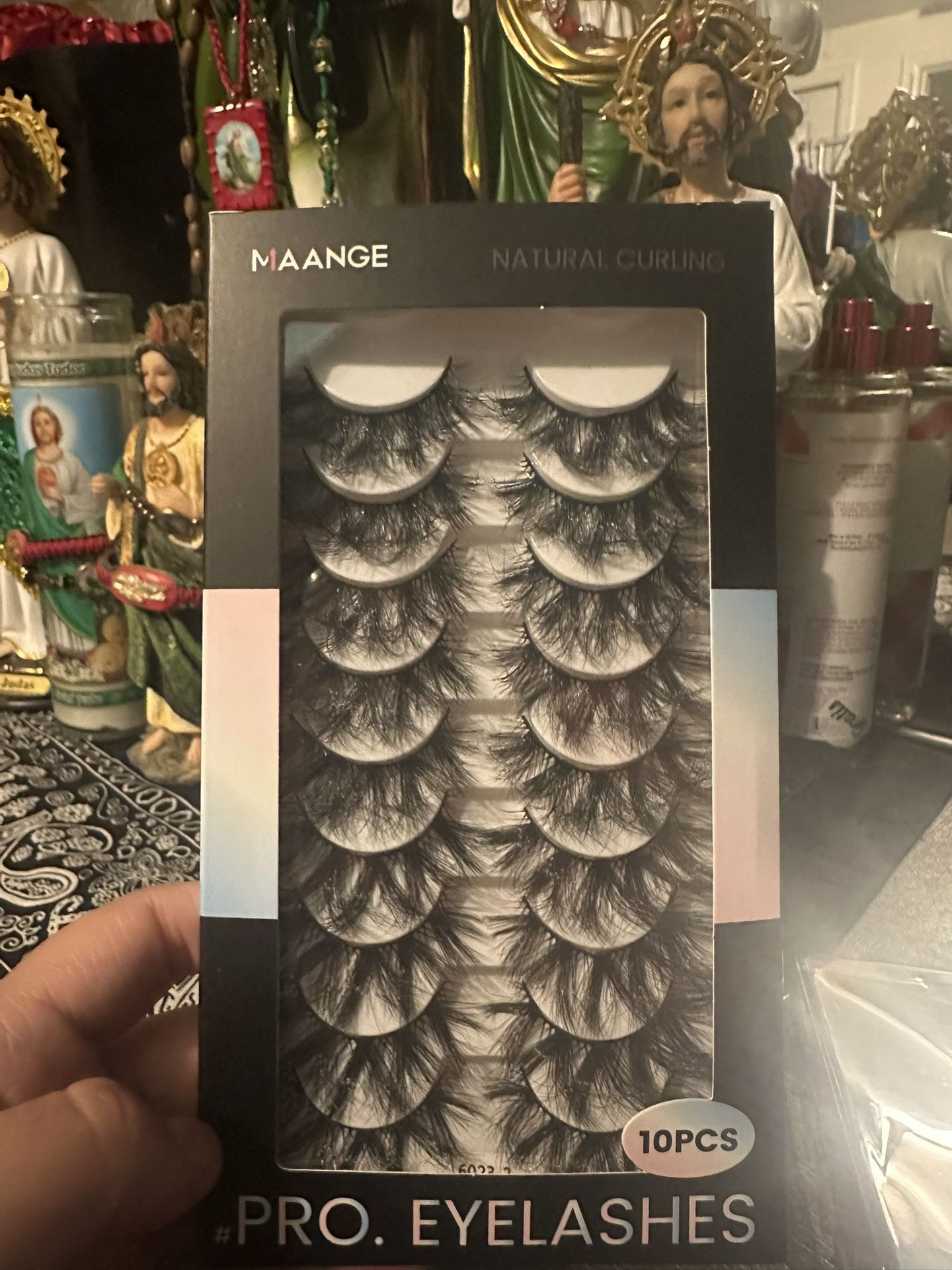 Eyelashes