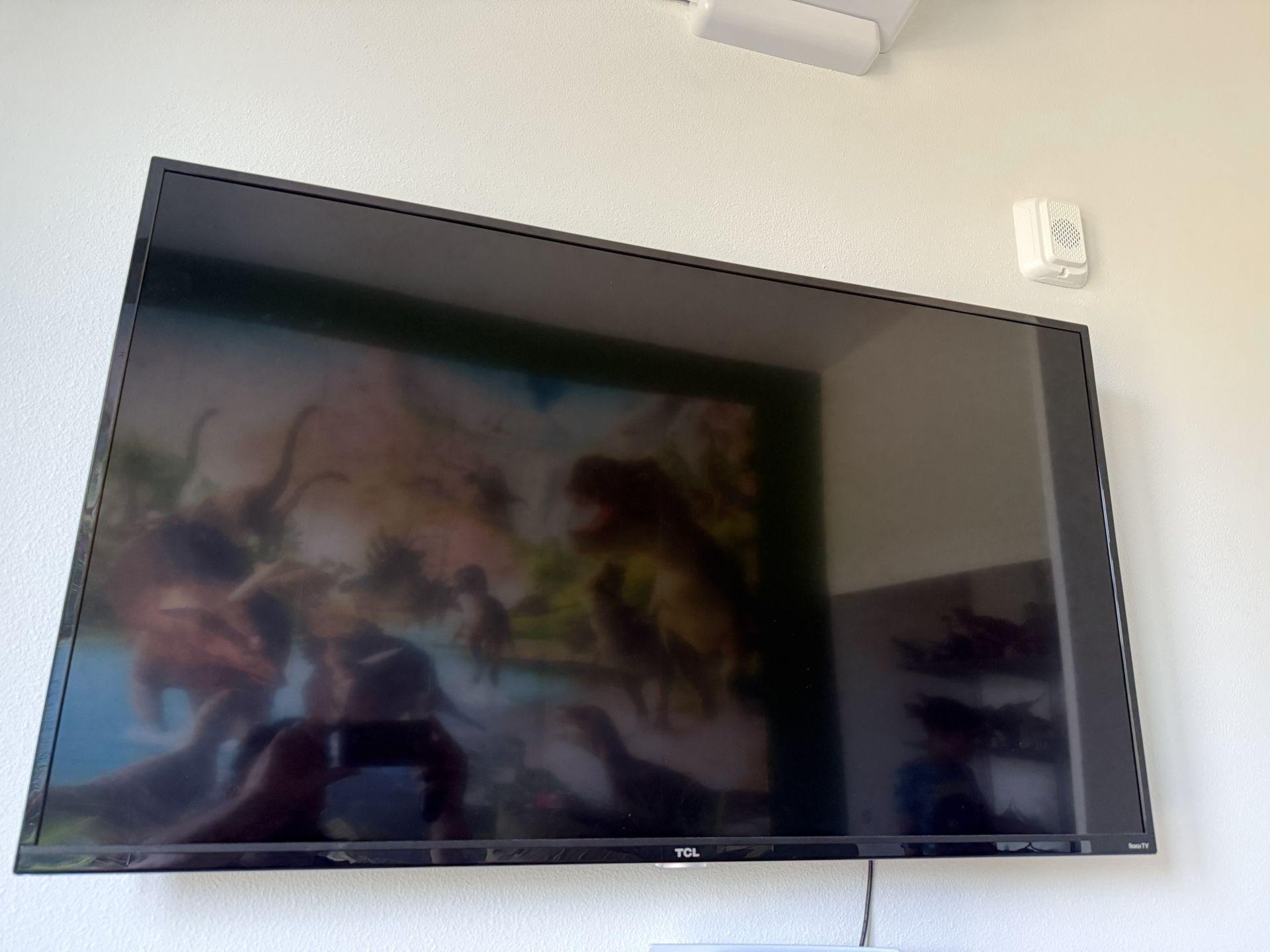 50" TCL Roka TV
