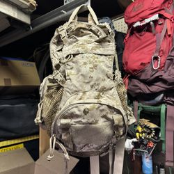 Eagle Industries Yote Beaver Tail Backpack 