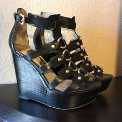 PRICE DROP: Michael Kors Nadine wedge size 5.5