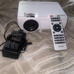 Projector With Streaming Device