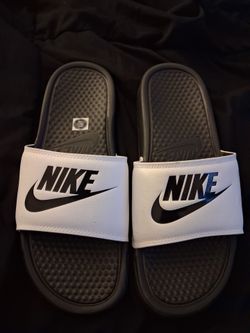 Brand new Nike sandals