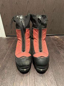 Scarpa Phantom 6000 Red Mountaineering Boots -Men's Size 46 EU / 12 US