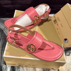 Michael Kors Thong Sandal Tea Rose 7.5