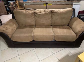 2 PIECE COUCH SET FREE