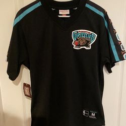 Men’s Vancouver Grizzlies Jersey Size Medium