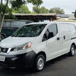 2016 Nissan NV