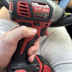 Milwaukee M18 Impact Driver w/ High Output Battery – Great Condition!