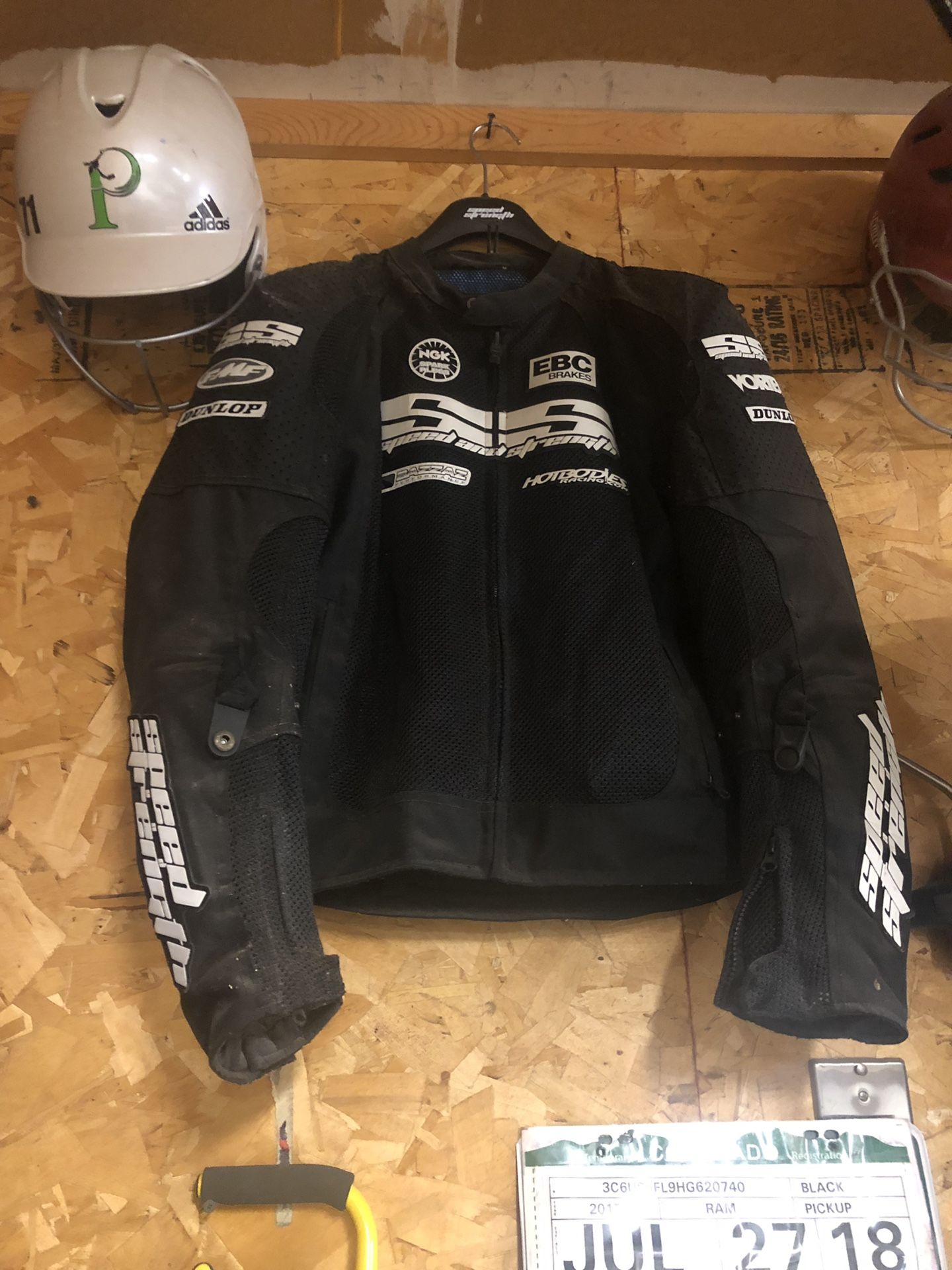 Motorcycle jacket