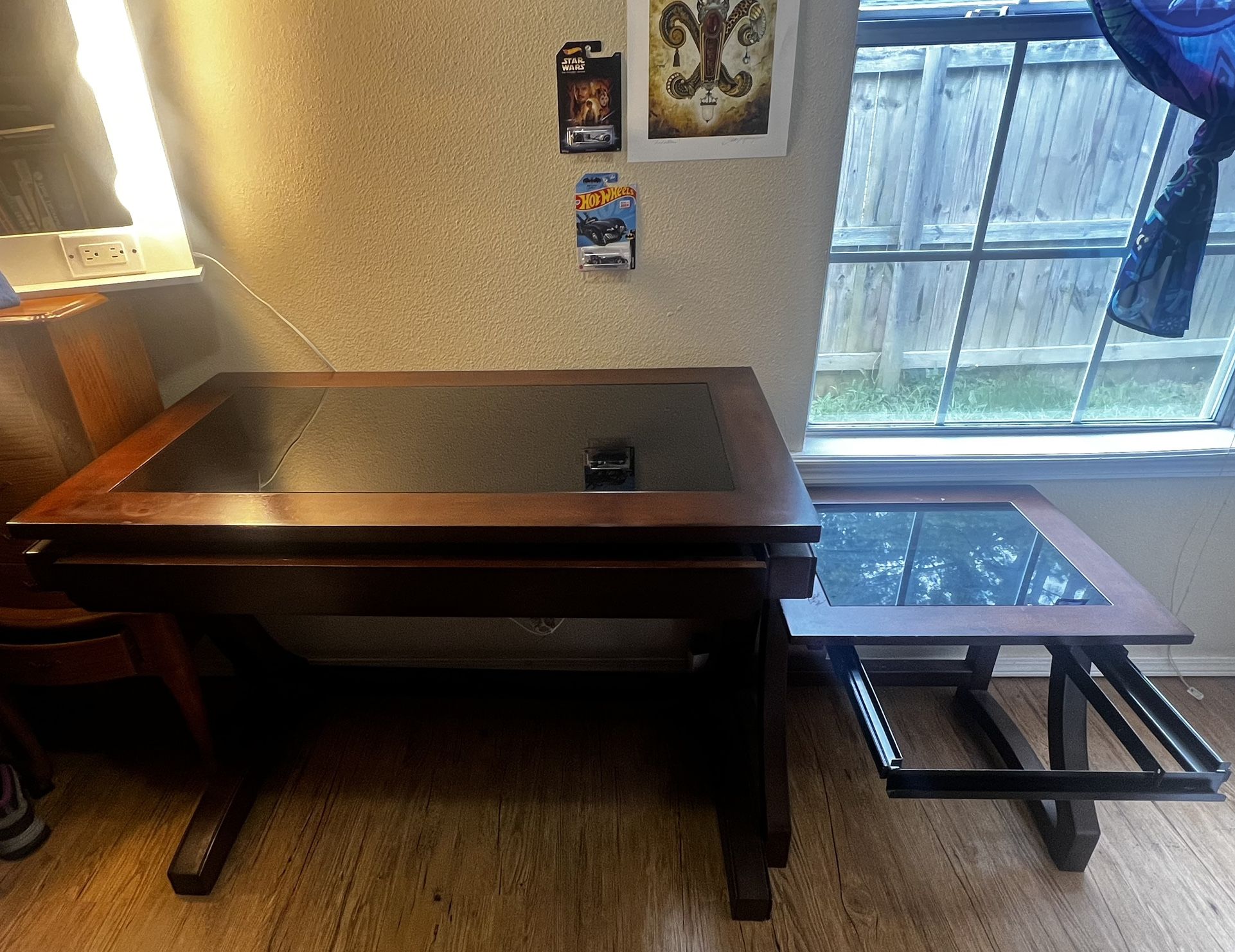 Mahogany wood office desk with file holder set