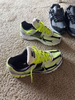 Nike vomero 5 size 11 mens