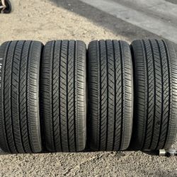 235/40/19 BRIDGESTONE TURANZA *LIKE NEW*