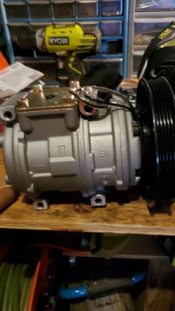 A/c compressor nos 90-93 Honda accord or 90's 2.2l