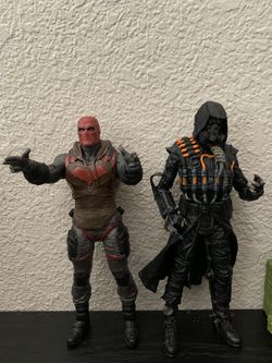 RED HOOD & SCARECROW