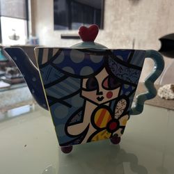 Tea Pot For Art Collectors - Romero Britto