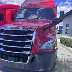 2021 Freightliner Cascadia Fleet Maintain Clean Truck 
