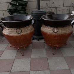 New Large Flower Pots Made Out Of Clay