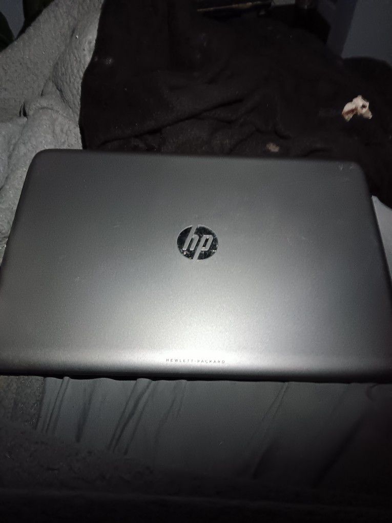 HP Envy 17.5" TouchScreen Laptop and Charger 