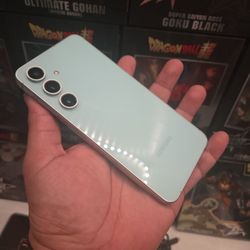 Blue S24 Plus New 256 Gb Unlocked $450