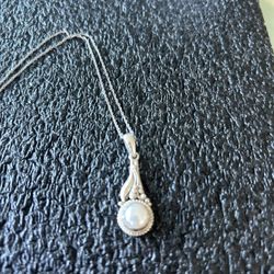 Beautiful Sterling Silver Fresh Water Pearl Necklaces 